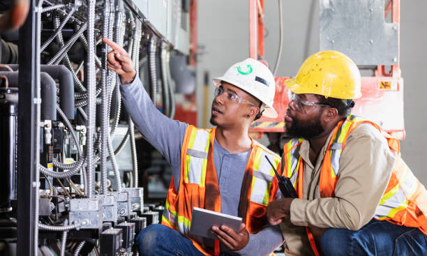Best Electrical Contractors for Businesses  in South Beach, FL